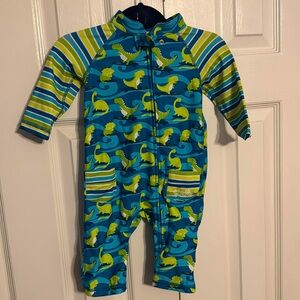 UV Skinz 
UPF 50+ sunwear 
6/12 Months